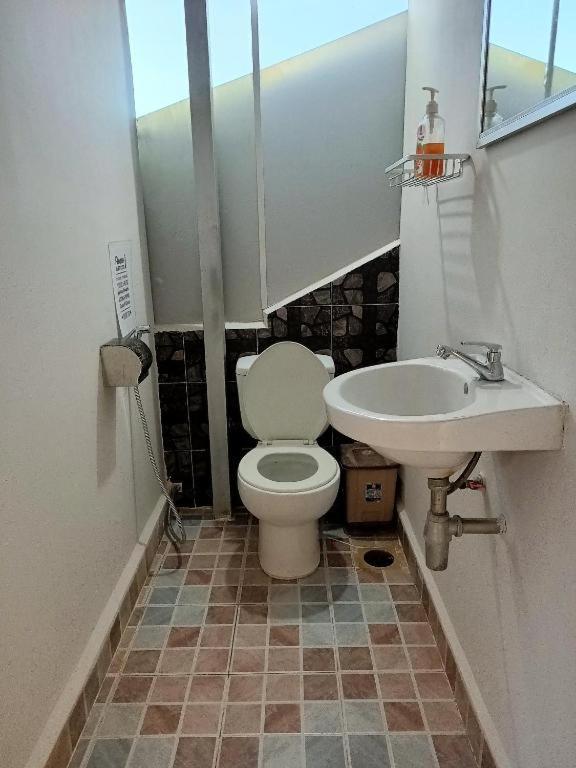 Ganesha Hostel Battambang Eksteriør bilde